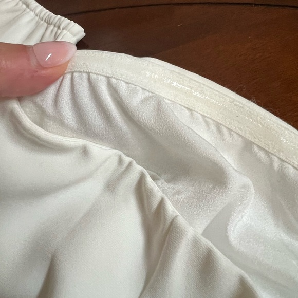 Isabel Strapless Mini Dress in White - Picture 4 of 9